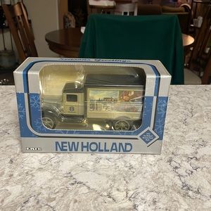 New Holland Ertel Collectors Truck